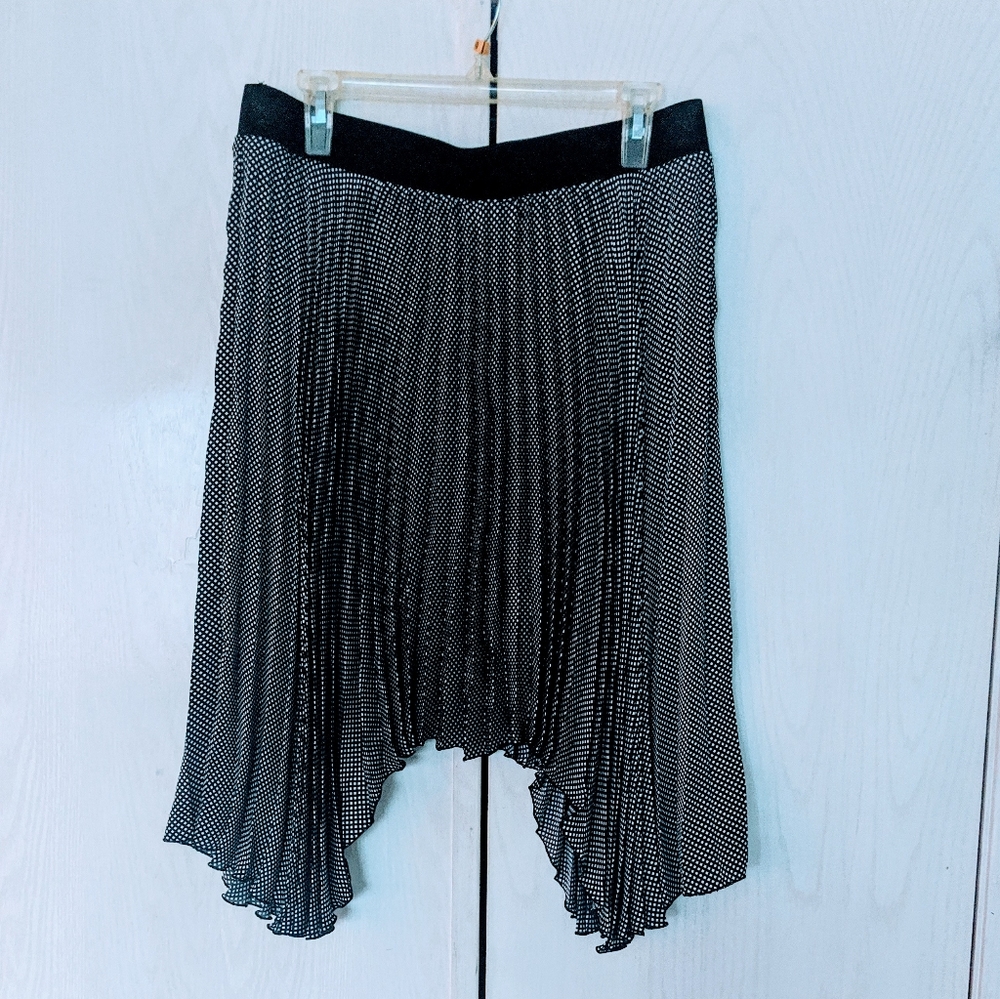 Covington asymmetrical pleated skirt
